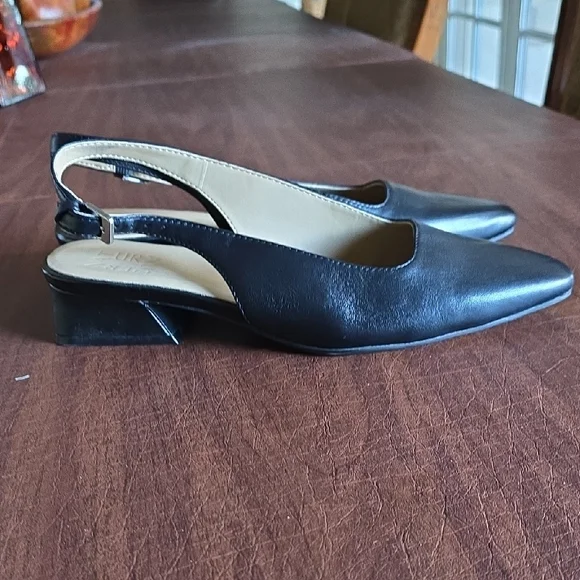 Naturalizer Black Slingback Flats - Picture 5 of 7